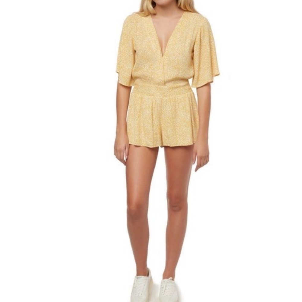 O’Neill Boho Tori Apricot Floral Shorts Romper Size XS NEW